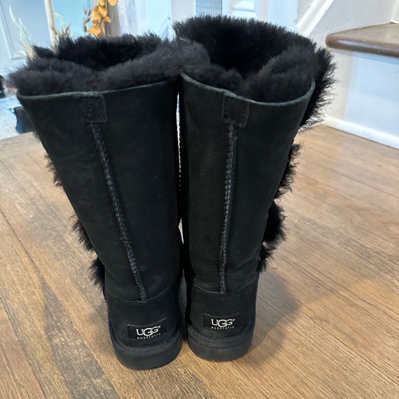 Ugg Bailey button triplet button - black - Picture 3 of 6